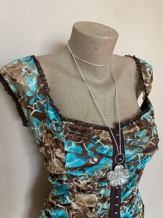 SOLD - Picture 2 of 7